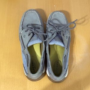 Women’s 8.5 Sperry Loafers Grey